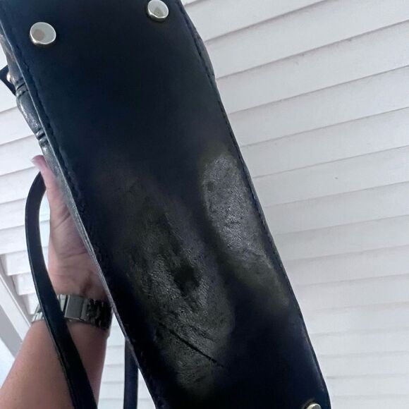 Black Leather Tote Bag - Picture 12 of 13